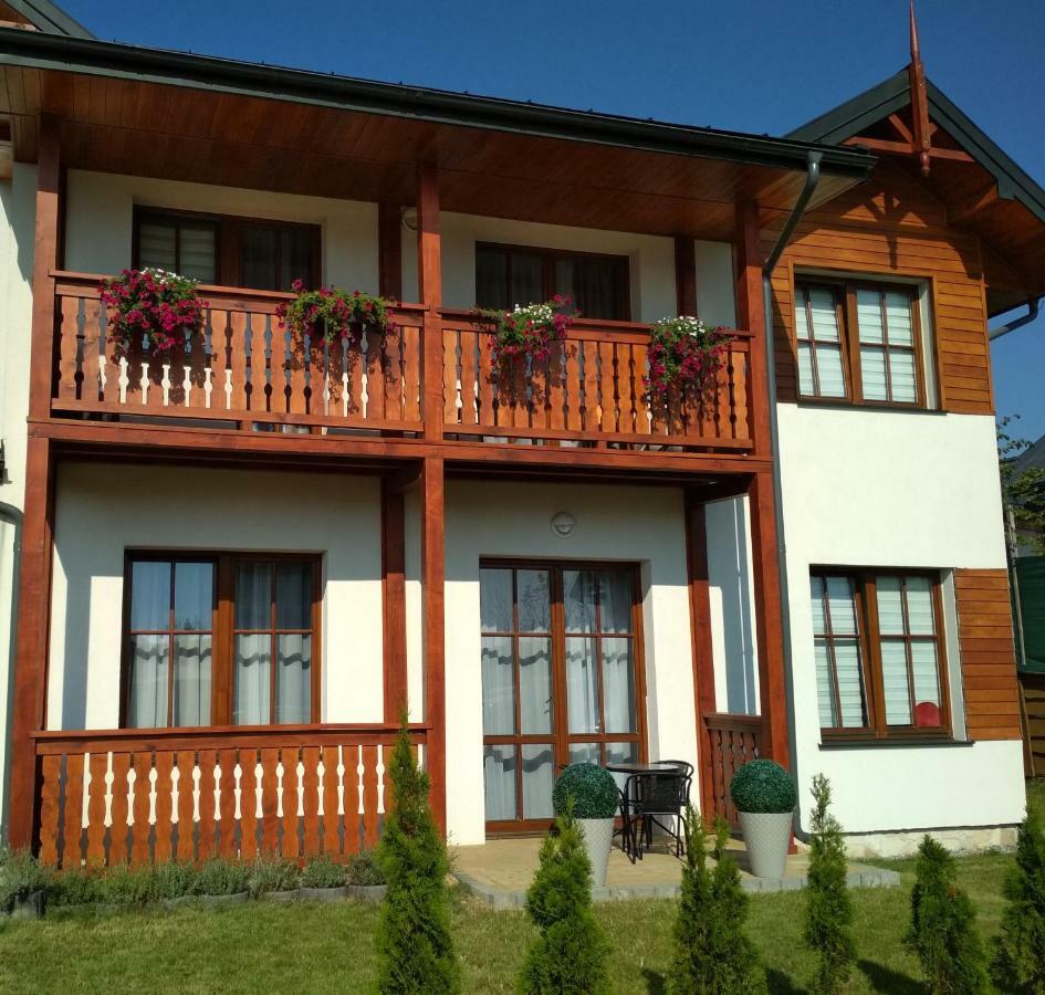 Apartamento Apartament Zdrojowy Nałęczów Exterior foto